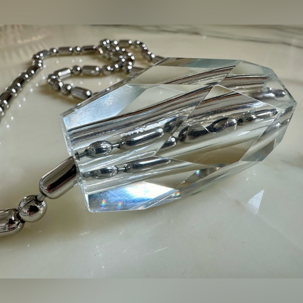 Chunky faceted lucite pendant chain necklace 🌟STYLIST piece🌟 - Picture 3 of 8